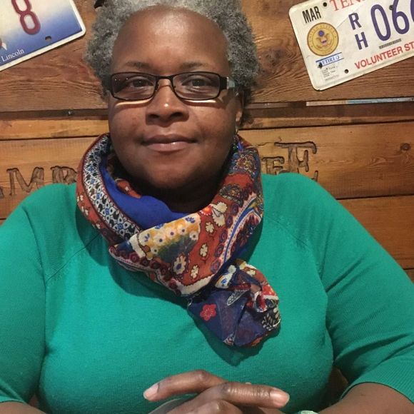 Meet your Posher, Leavata - Picture 1 of 1